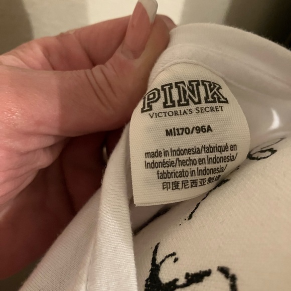 VS PINK Short Sleeve Bling T- Shirt Medium - Picture 3 of 6